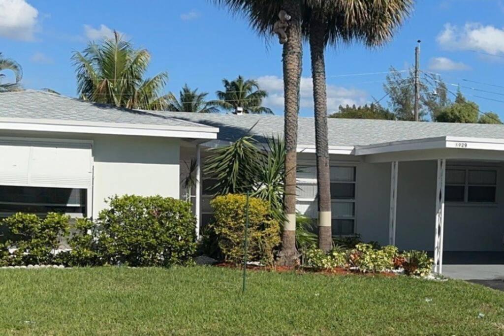 The Manors - Cozy 2 Bedrooms, 2 Baths Fort Lauderdale