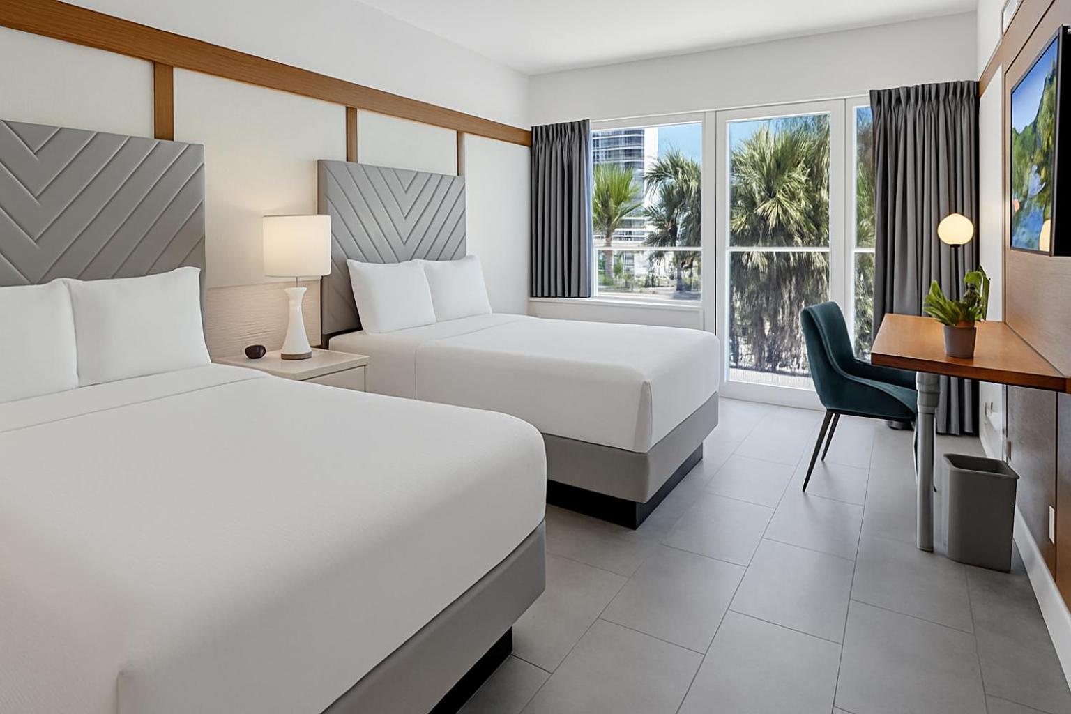 Royal Palace 3*