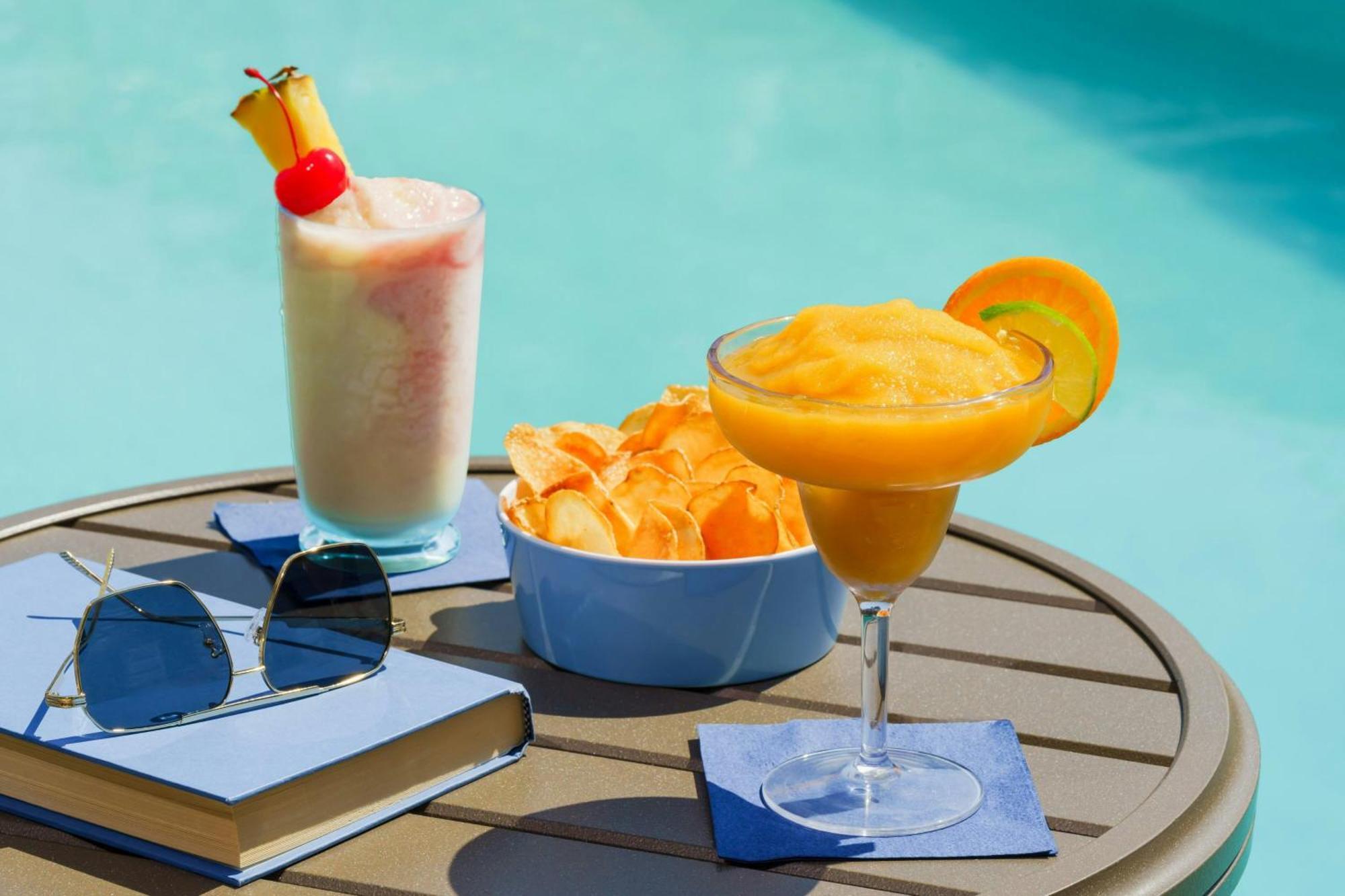 Courtyard By Marriott Oceanside Lauderdale