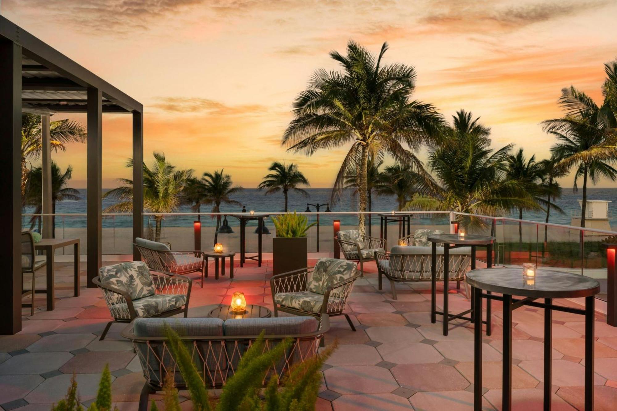 Courtyard By Marriott Oceanside Lauderdale Fort Lauderdale