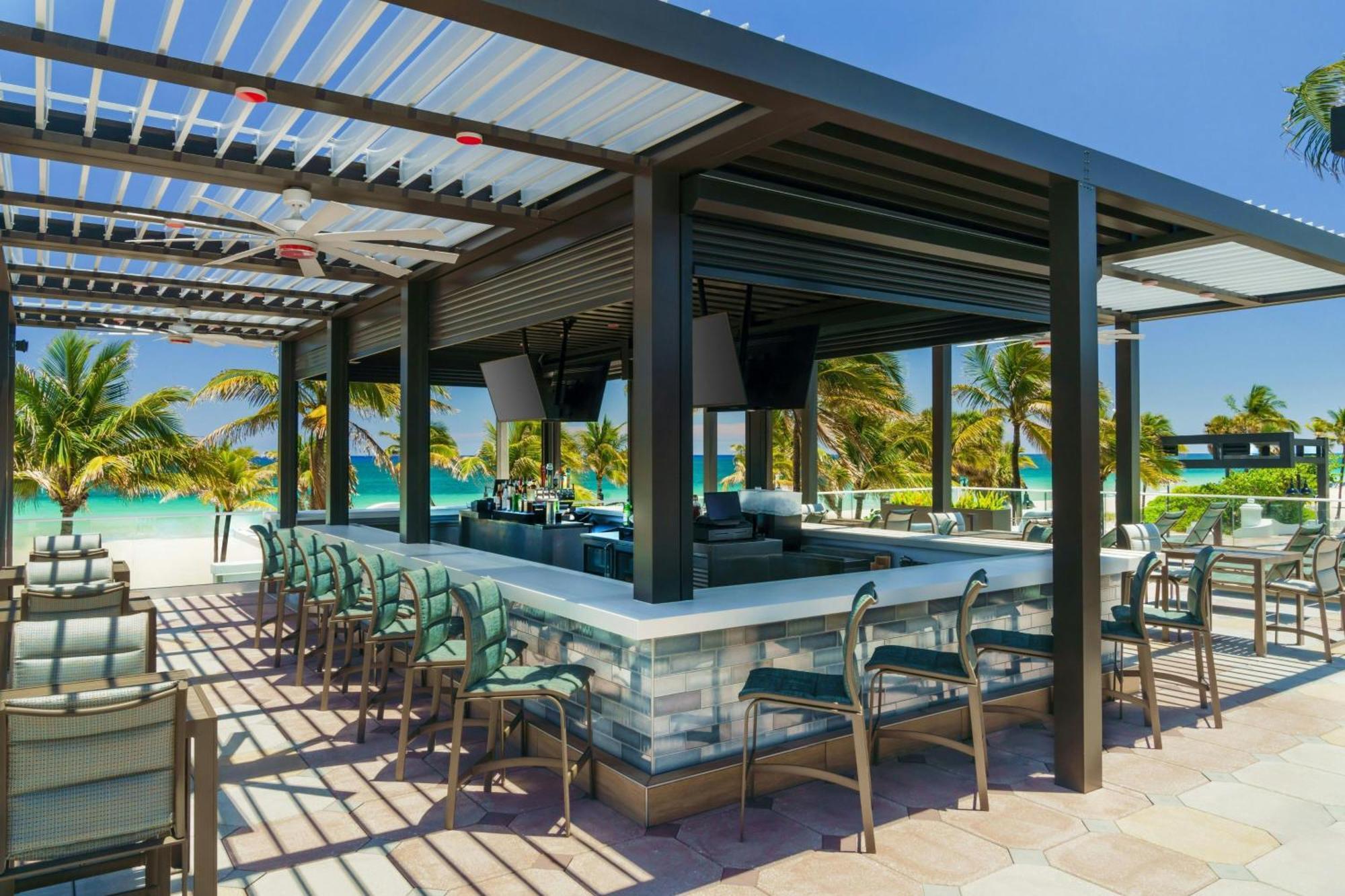 Courtyard By Marriott Oceanside Lauderdale Hotel