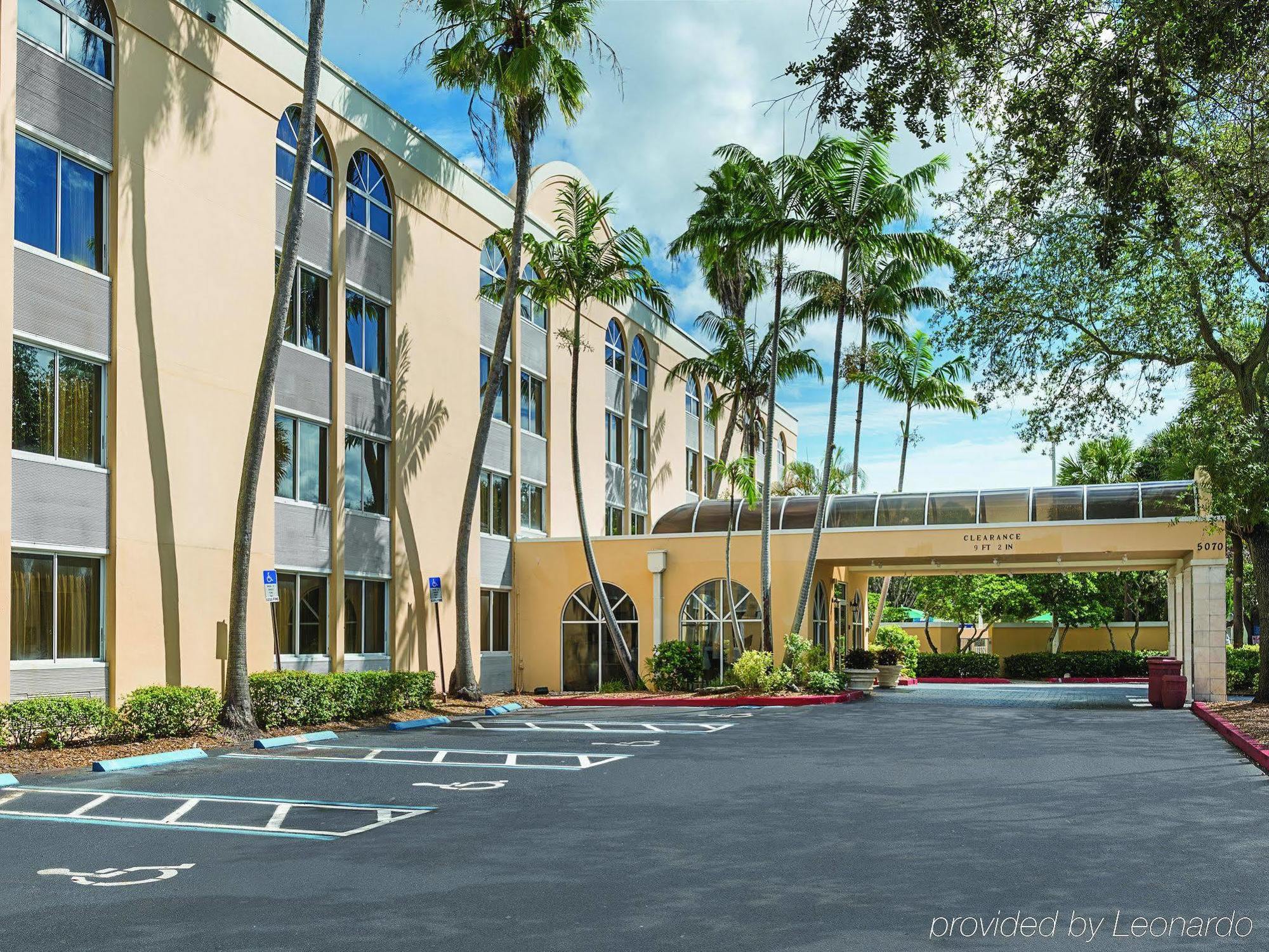La Quinta By Wyndham Lauderdale Tamarac Hotel